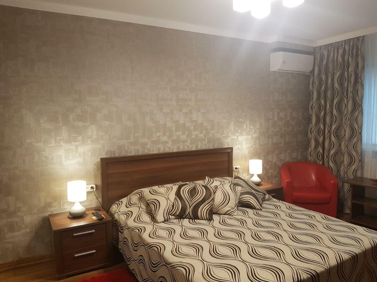 Casa Mirage Apartman Craiova Kültér fotó